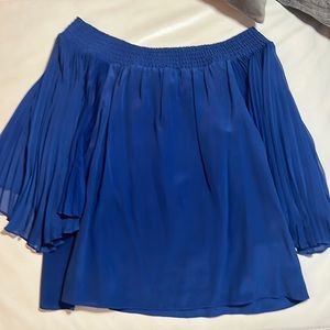 Alice and Olivia size small blue over the shoulder top